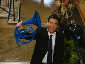 Ted steals a blue French horn for Robin, a quintessential moment for the show.